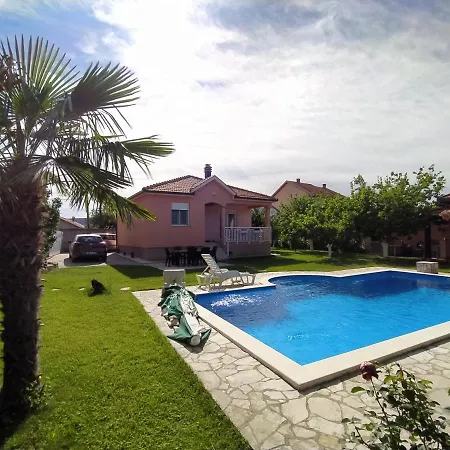 Rest House Azra Blagaj